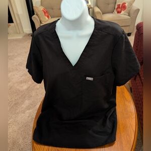 Figs Black V-Neck Short Sleeve Scrubs Top, Size L